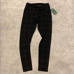 NWT LYSSE LEGGINGS